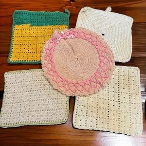 Set of 4 Handmade Crochet Green/White/Gray Pot Holders & 1 Round Hot Pad Antique